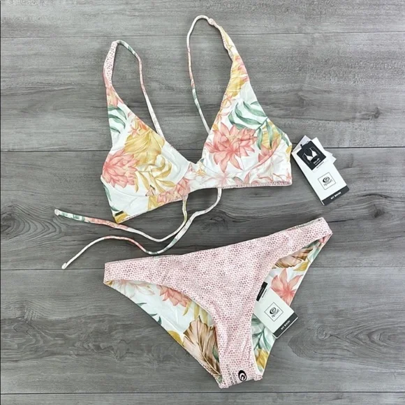 ☀️RIP CURL☀️ LA BONITA RESERVABLE CROP LA BONITA GOOD PANT BIKINI SET - Picture 11 of 16